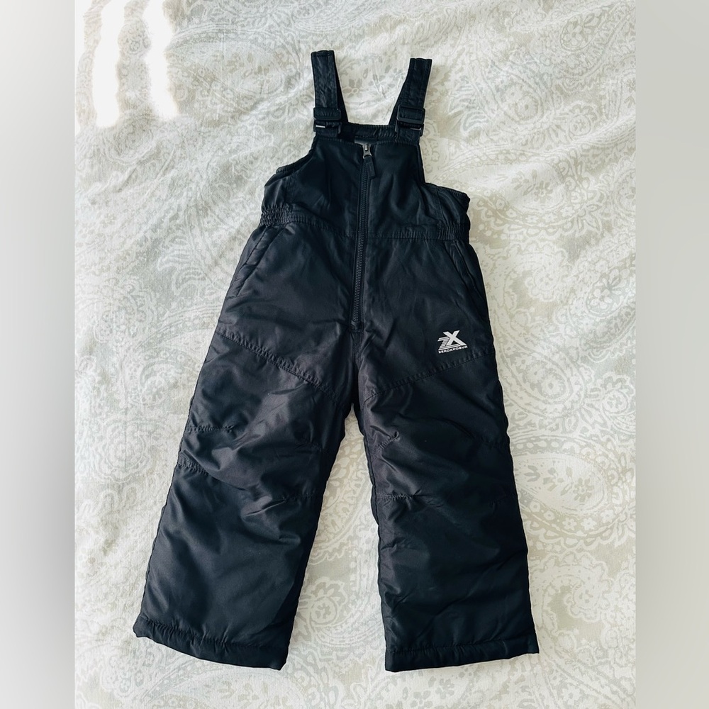 ZeroXposur Kids Black Insulated Overalls